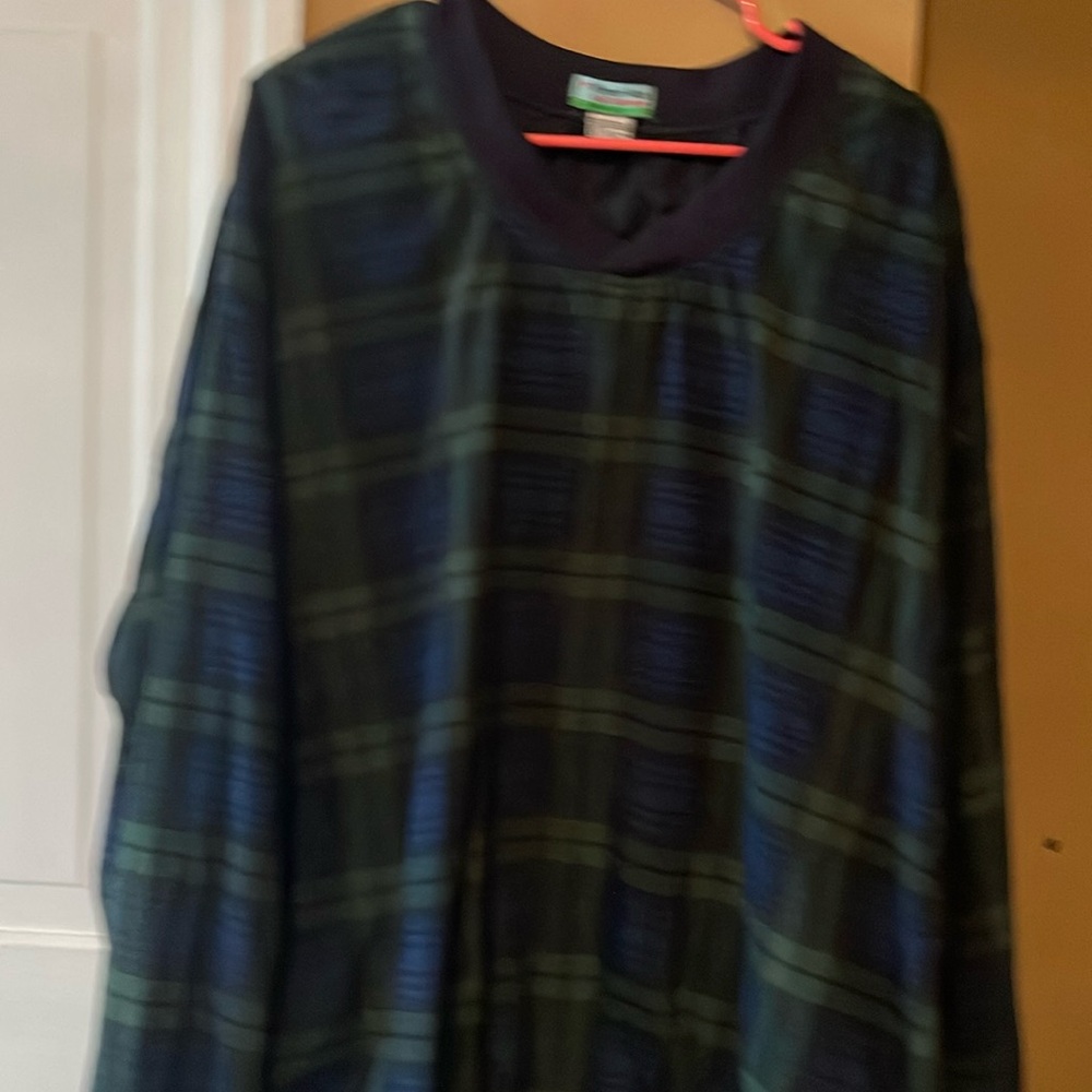 Black watch plaid golf pullover